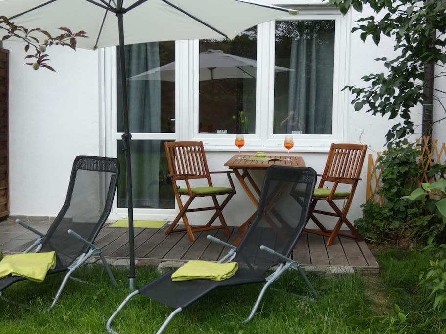 Ruhiges Garten-Studio Chiara Gstadt Laeufers Chiemsee Holiday Home Gstadt am Chiemsee Eksteriør billede